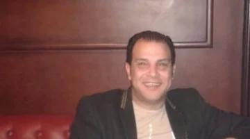 وفاة مفاجئة.. رحيل المطرب طارق شحتة وتشييع جنازته في شرم الشيخ